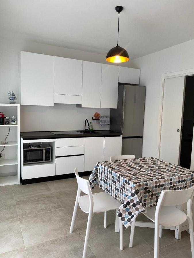 Torregrande Apartments ตอร์เร กรานเด ภายนอก รูปภาพ