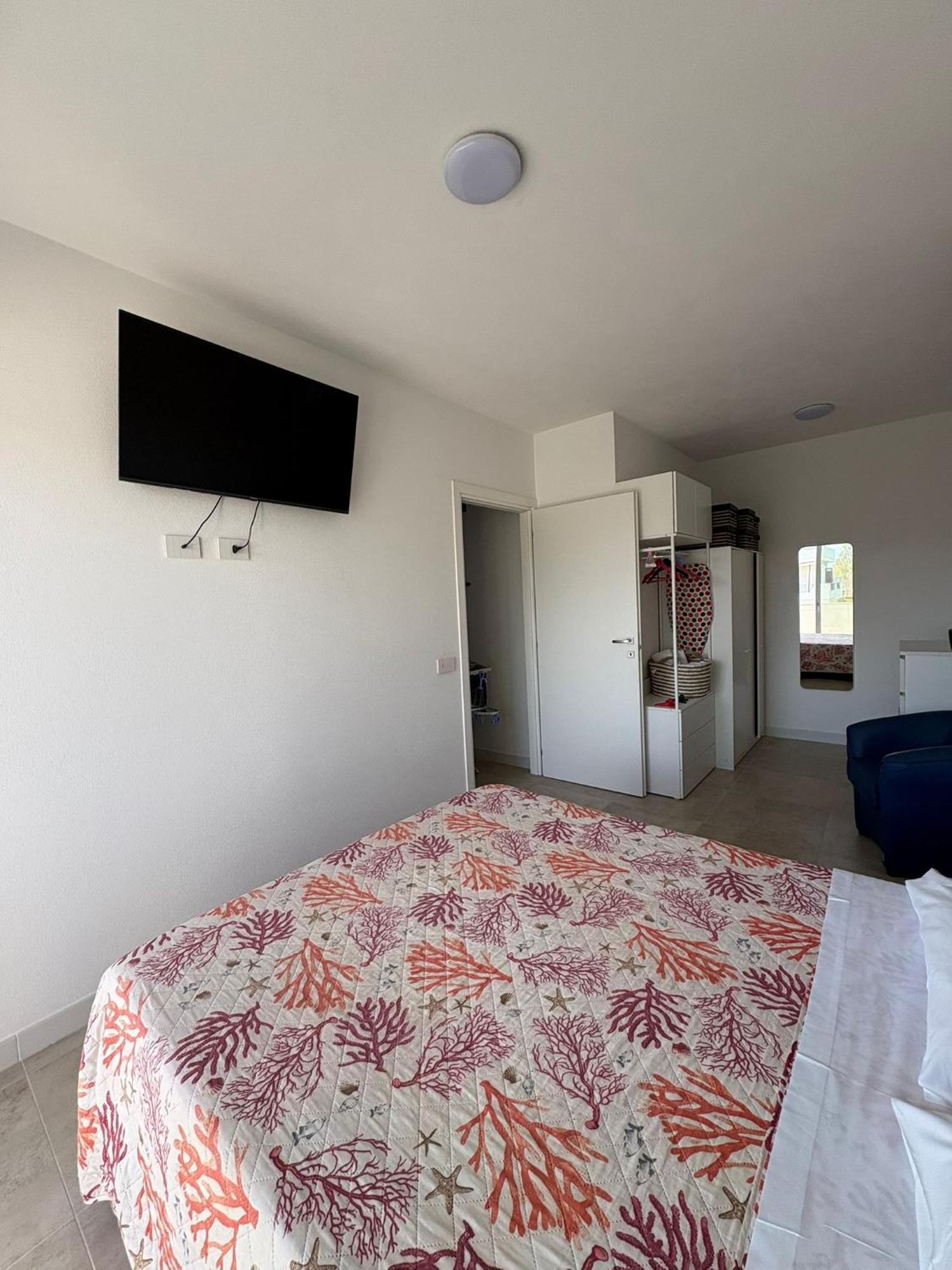 Torregrande Apartments ตอร์เร กรานเด ภายนอก รูปภาพ
